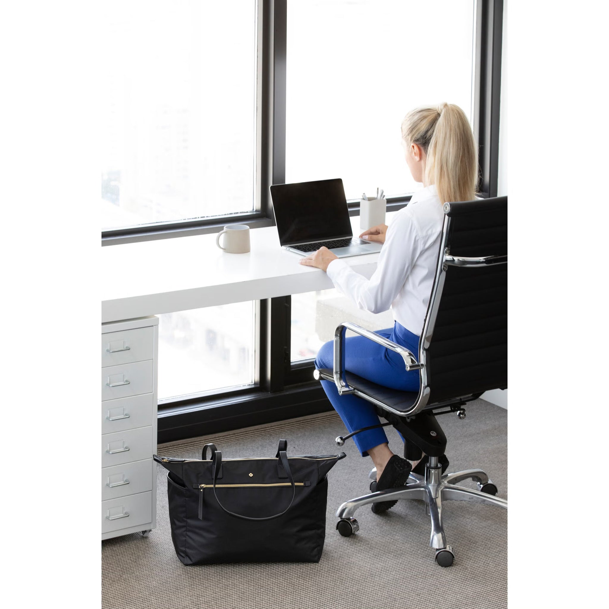 Samsonite Mobile Solution Deluxe Carryall 15.6" - Black