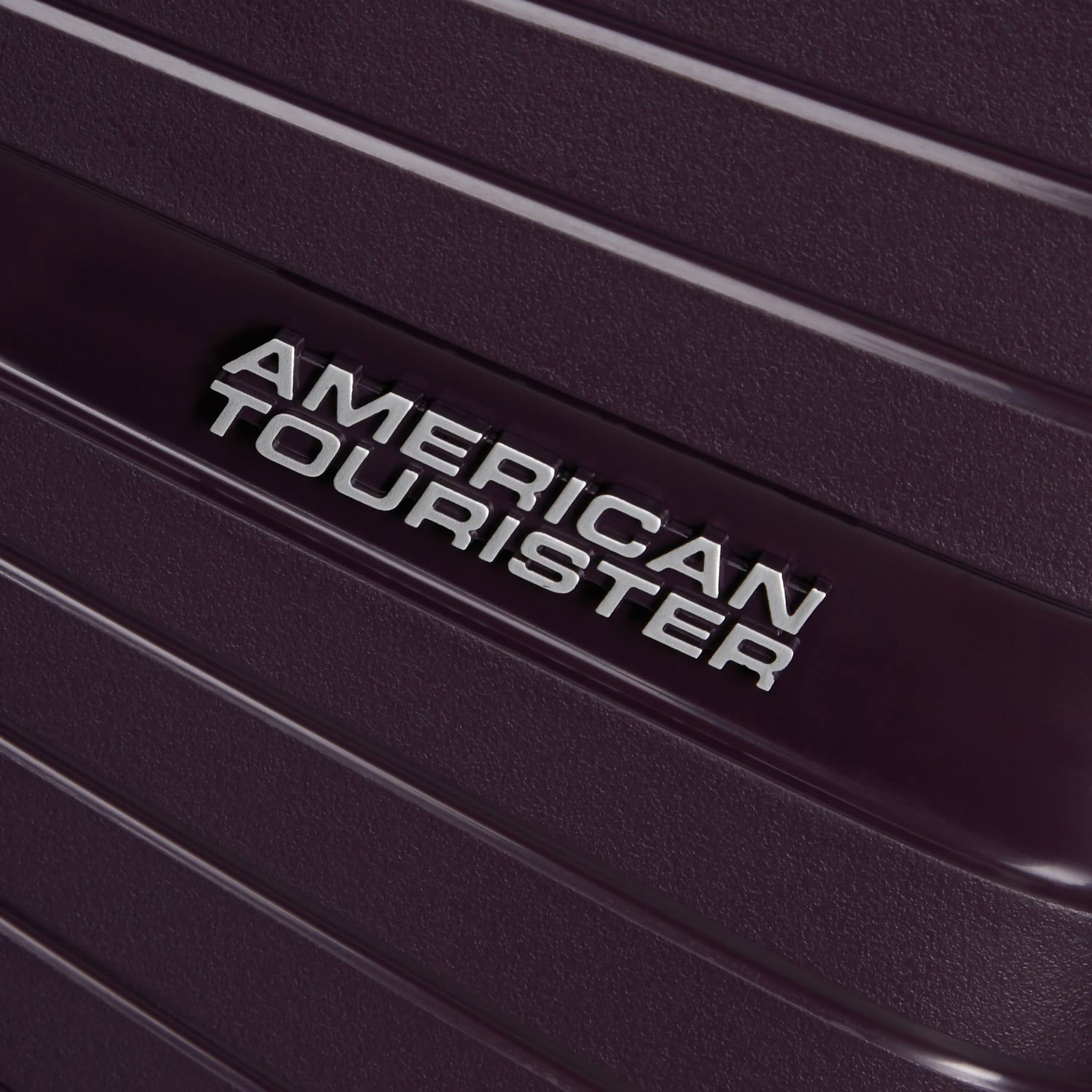 American Tourister Airconic Spinner Moyenne Valise Rigide