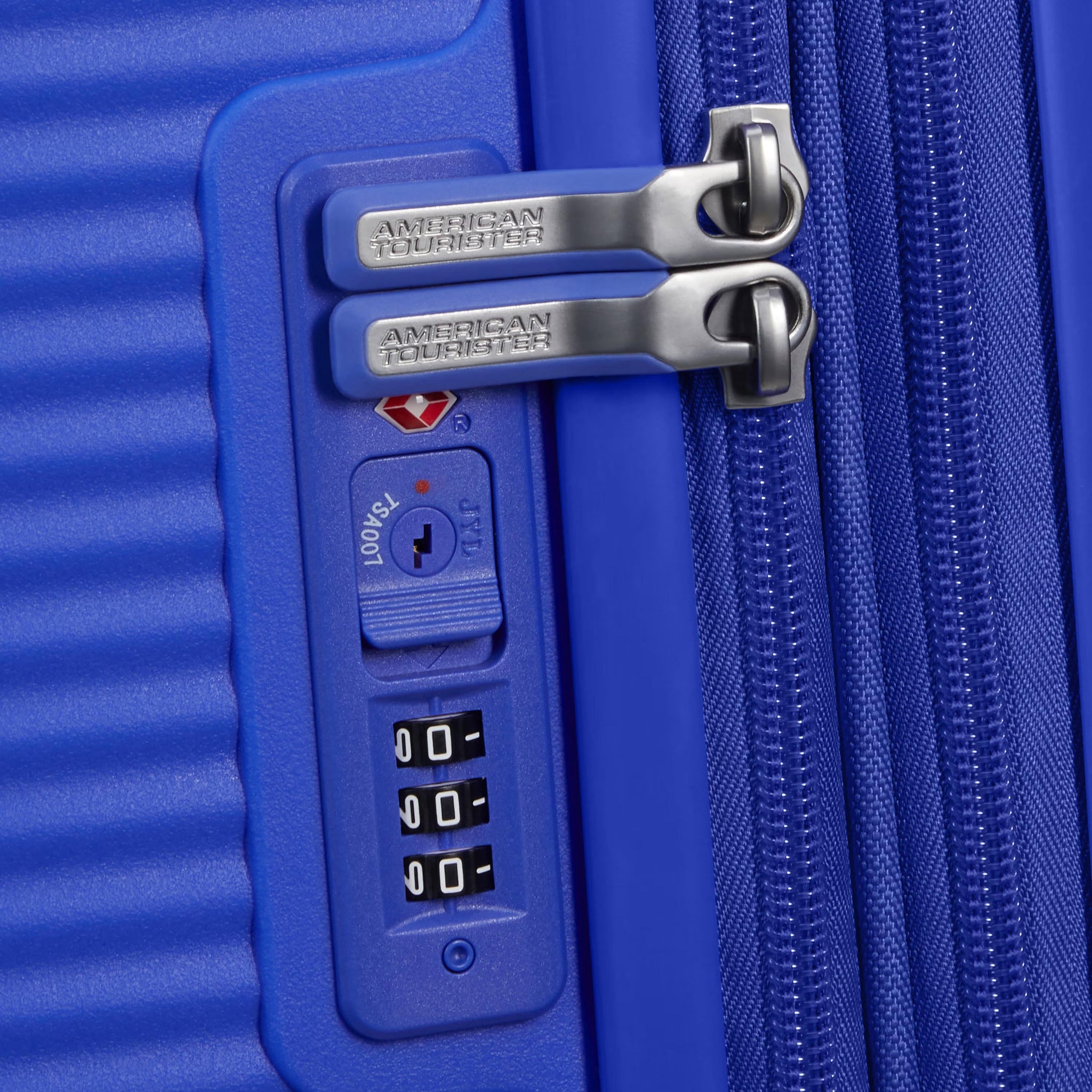 American Tourister Curio Spinner Moyenne Valise Rigide Extensible