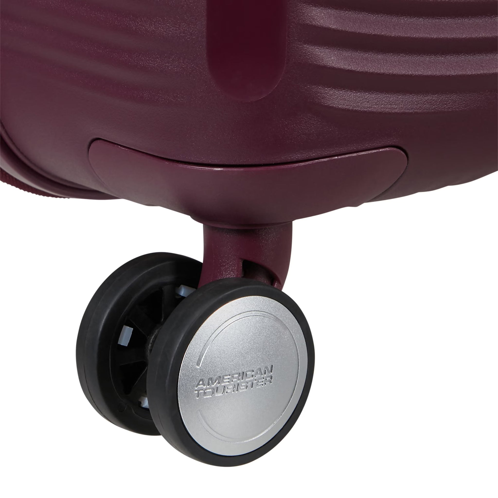 American Tourister Curio Spinner Medium Expandable Hardside Luggage