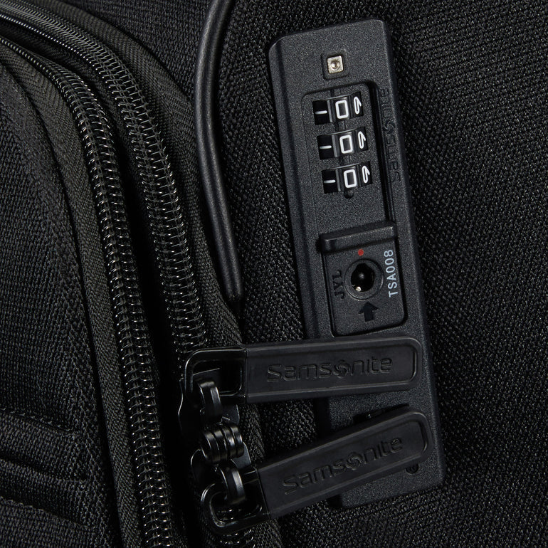 Samsonite Vaycay Spinner Medium Expandable Softside Luggage