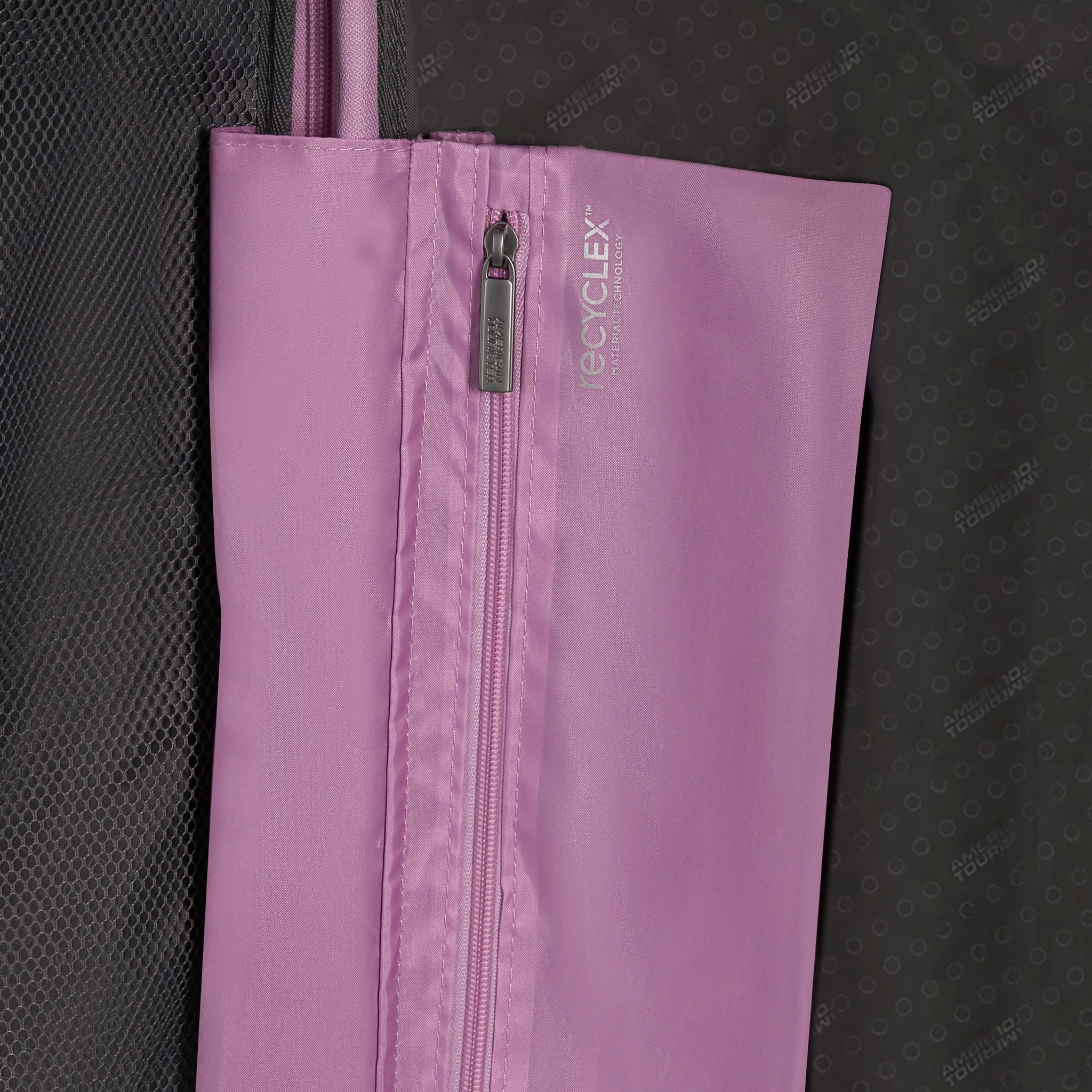 Valise rigide à roulettes American Tourister Starvibe pour cabine