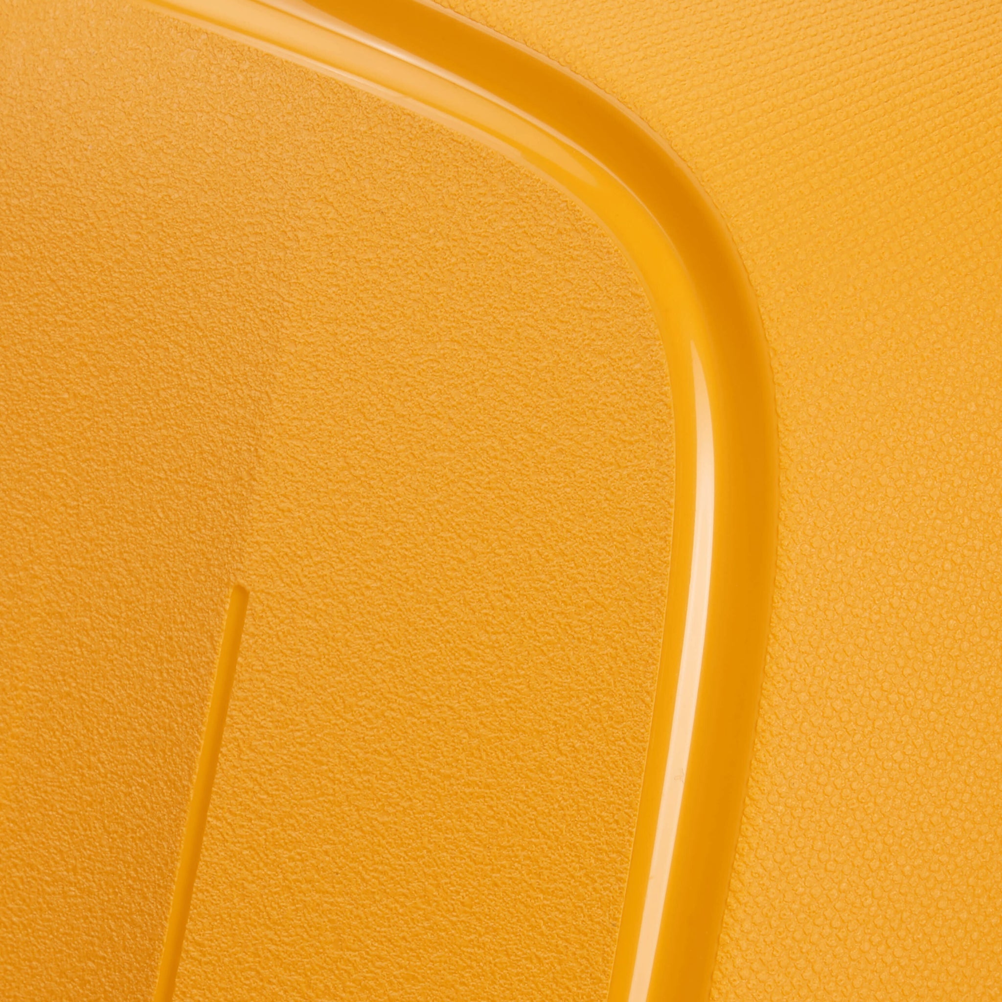 Samsonite Essens Spinner Carry-On Hardside Luggage