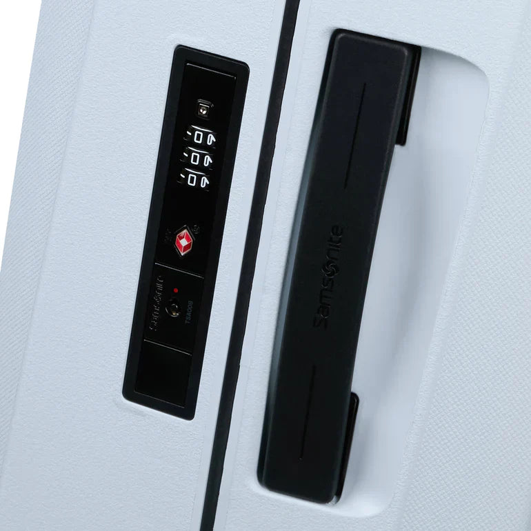 Samsonite Essens Spinner Carry-On Hardside Luggage