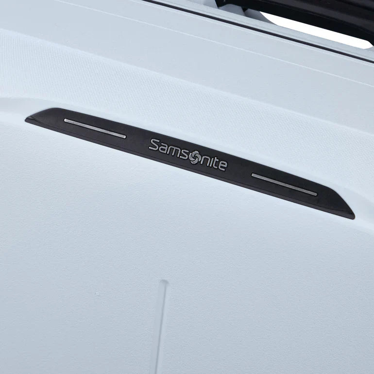 Samsonite Essens Spinner Carry-On Hardside Luggage