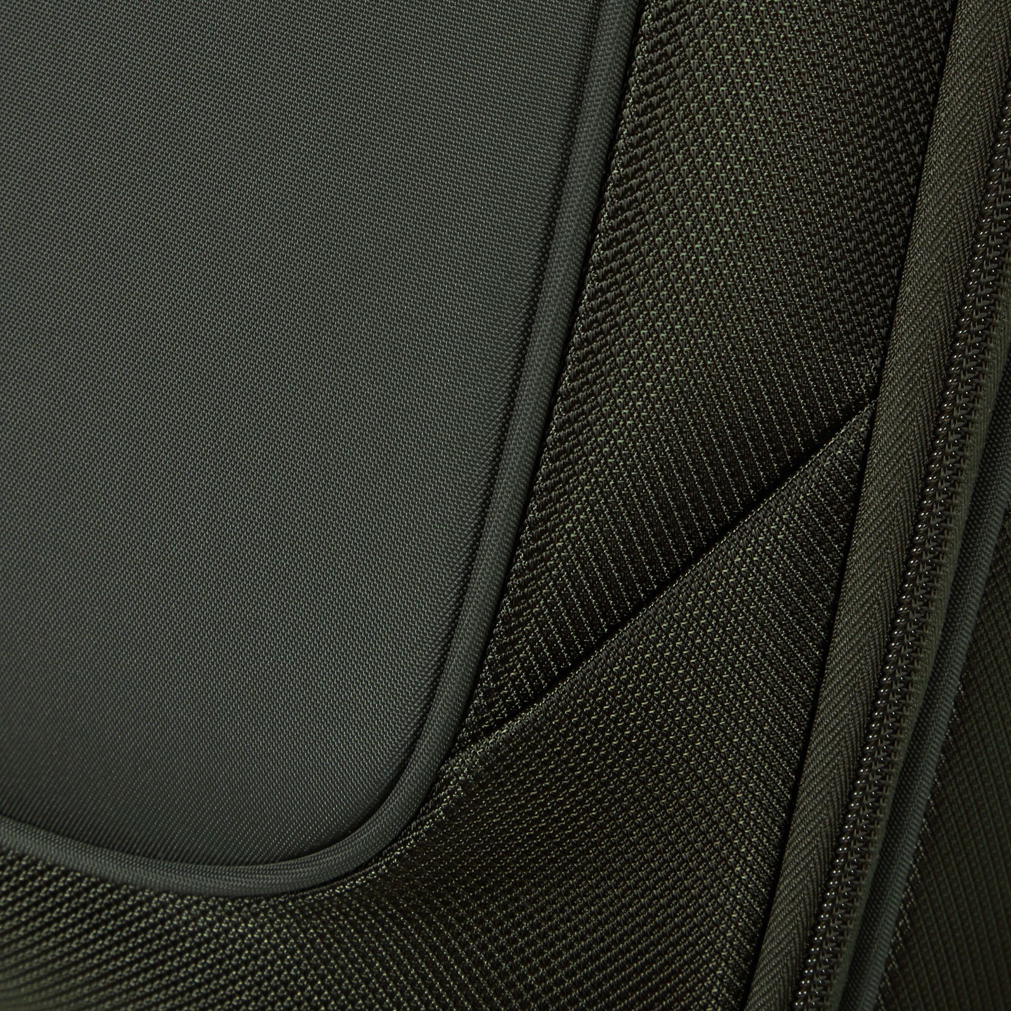 Samsonite Re-Lite Spinner Medium Expandable Softside Luggage