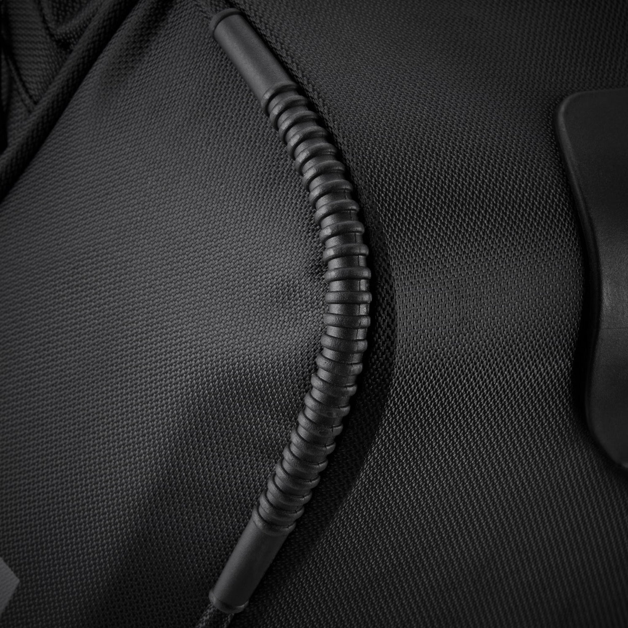 Samsonite Andante 2 Wheeled Duffle 32" - All Black