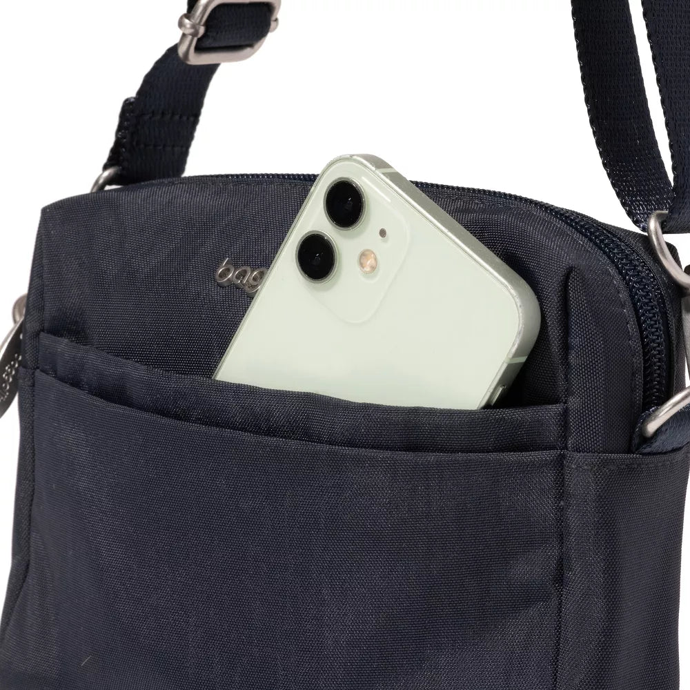 Baggallini 2-In-1 Convertible Bag