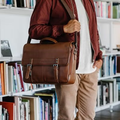 Samsonite Classic Leather Flapover 15.6"